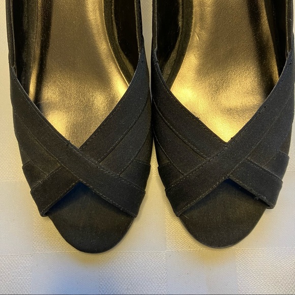 Impo Black Peep Toe Low Heel Shoe, 6M - Picture 7 of 13